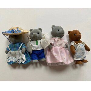Epoch Calico Critters Sylvanian Family Dolls Evergreen Gray Bear Family